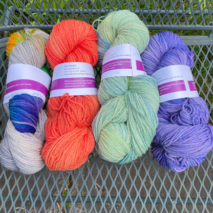 Honeycomb Suffolk Yarn